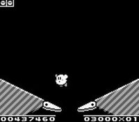 une photo d'Ã©cran de Kirby s Pinball Land sur Nintendo Game Boy